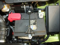2011款 1.0L SX 自动 标准型