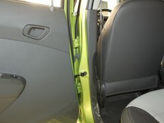 2011款 1.0L SX 自动 标准型