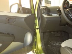 2011款 1.0L SX 自动 标准型
