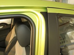2011款 1.0L SX 自动 标准型