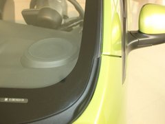 2011款 1.0L SX 自动 标准型