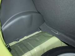 2011款 1.0L SX 自动 标准型