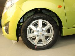 2011款 1.0L SX 自动 标准型