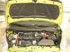 2011款 1.0L SX 自动 标准型