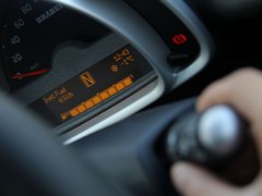 2011款 1.0T AMT 博速特别版