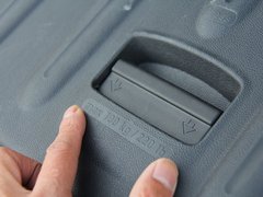 2011款 1.0T AMT 博速特别版