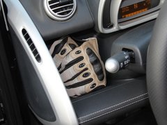 2011款 1.0T AMT 博速特别版