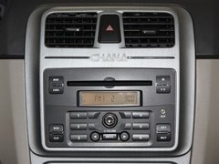 2011款 1.6L 手动 三厢豪华型