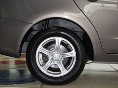 2011款 1.6L 手动 三厢豪华型