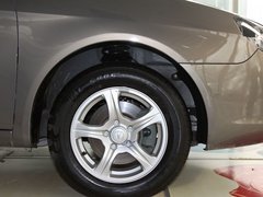 2011款 1.6L 手动 三厢豪华型