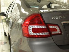 2011款 1.6L 手动 三厢豪华型