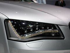 2011款 3.0TFSI Low quattro 舒适型