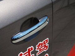 2011款 2.0L 手动 精英版