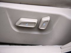 2011款 2.0L 手动 精英版