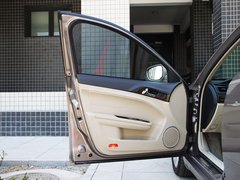 2011款 2.0L 手动 精英版