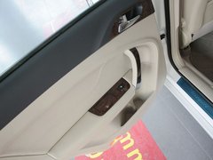 2011款 2.0L 自动 精英版