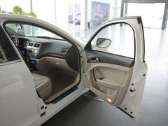 2011款 2.0L 自动 精英版