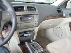 2011款 2.0L 自动 精英版