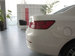 2011款 2.0L 自动 精英版