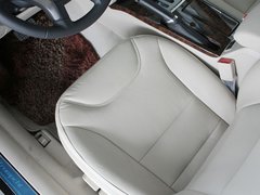 2011款 2.0L 自动 豪华版