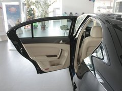 2011款 2.0L 自动 豪华版