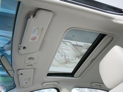 2011款 2.0L 自动 豪华版