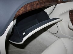 2011款 2.0L 自动 豪华版