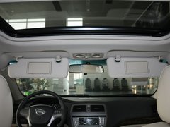 2011款 2.0L 自动 豪华版