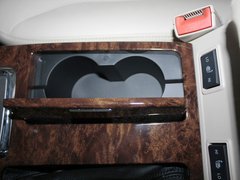 2011款 2.0L 自动 豪华版