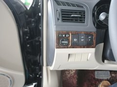 2011款 2.0L 自动 豪华版