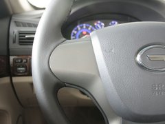2011款 2.0L 自动 豪华版