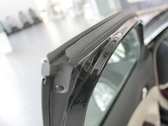 2011款 2.0L 自动 豪华版