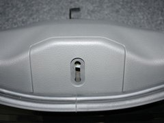 2011款 2.0L 自动 豪华版