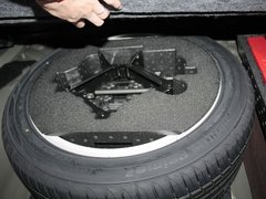 2011款 2.0L 自动 豪华版
