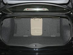 2011款 2.0L 自动 豪华版