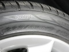 2011款 2.0L 自动 豪华版
