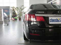 2011款 2.0L 自动 豪华版