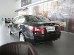 2011款 2.0L 自动 豪华版