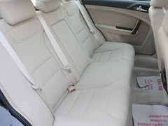 2011款 2.0L 自动 尊贵型