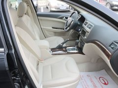 2011款 2.0L 自动 尊贵型