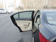 2011款 2.0L 自动 尊贵型