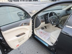 2011款 2.0L 自动 尊贵型