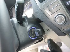2011款 2.0L 自动 尊贵型