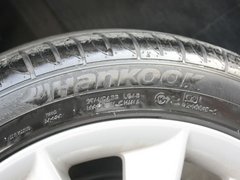 2011款 2.0L 自动 尊贵型