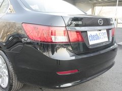 2011款 2.0L 自动 尊贵型