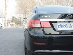 2011款 2.0L 自动 尊贵型