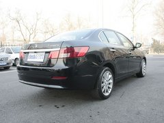 2011款 2.0L 自动 尊贵型