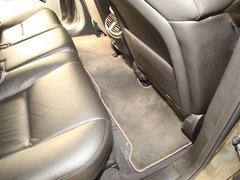 2011款 3.7L 自动 标准尊享运动版 7座