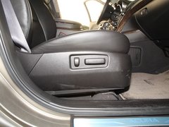 2011款 3.7L 自动 标准尊享运动版 7座