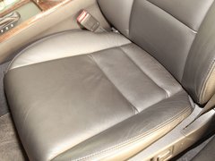 2011款 3.7L 自动 标准尊享运动版 7座